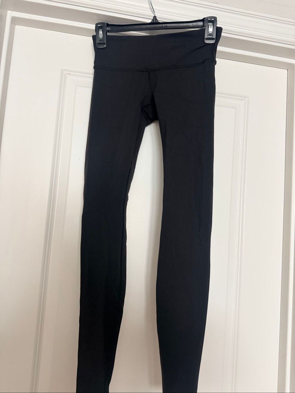 Lululemon Womens Size 4 Black High Rise Yoga Leggings Activewear Workout Pants